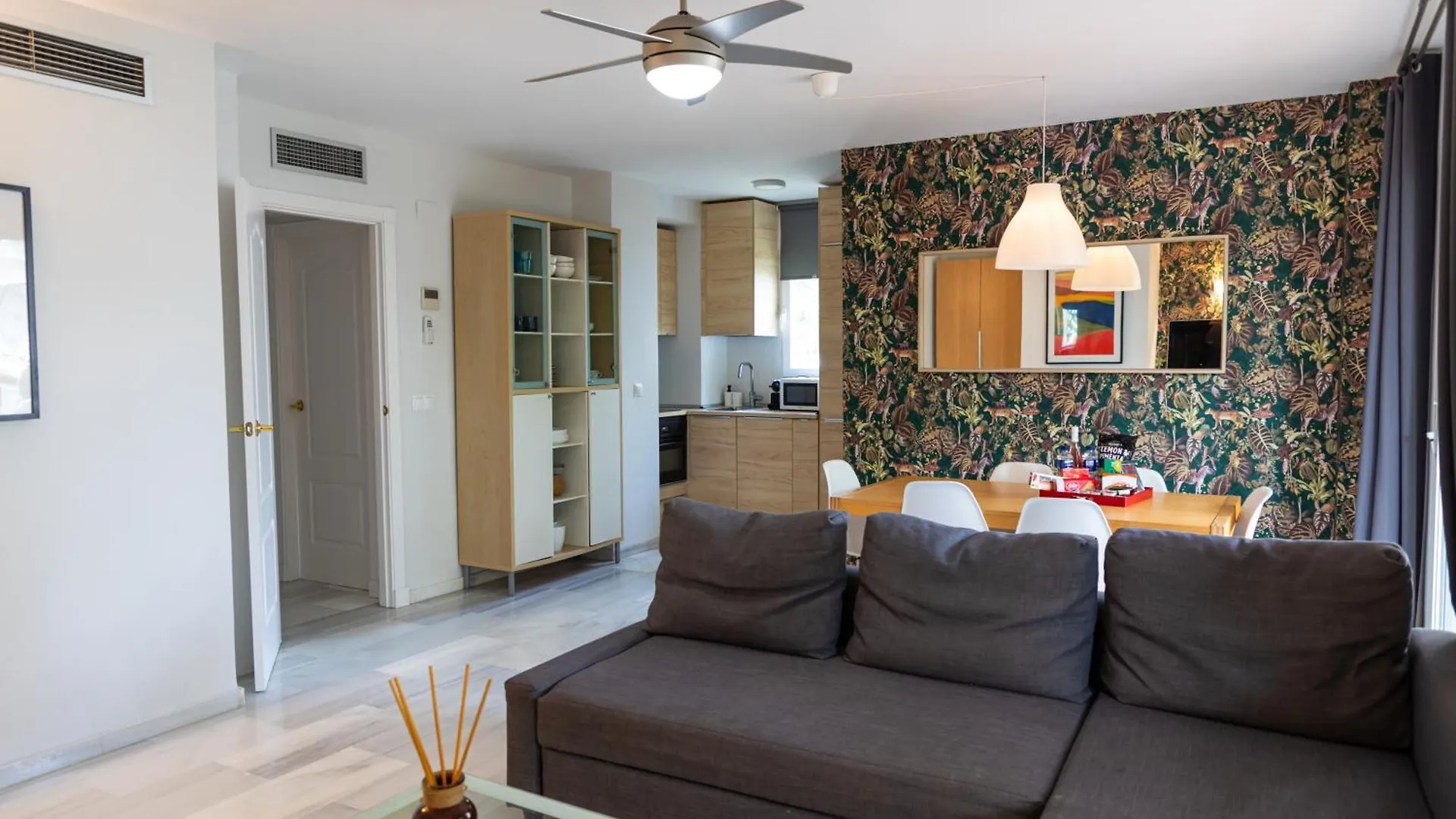 Ab Properties - Design Penthouse Marbella - Puerto Banus - Golden Mile - Pool And Tropical Garden View 0*,  Espagne